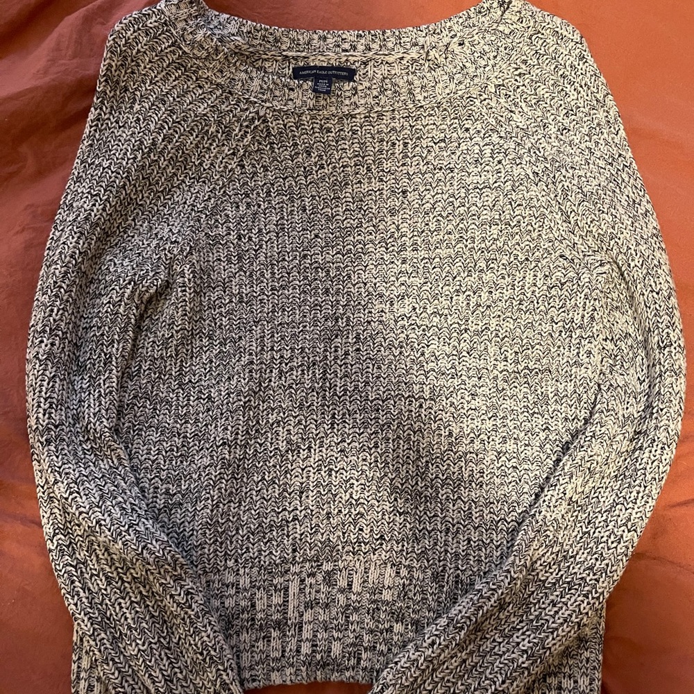 American eagle sweater